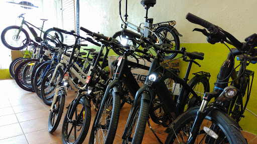 Bicycle Store «Homestead Bicycle Shop», reviews and photos, 9 SE 2nd Dr, Homestead, FL 33030, USA