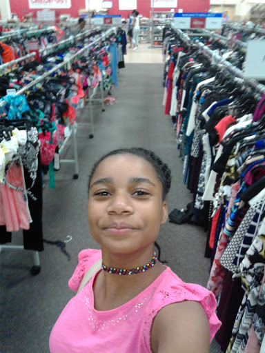 Clothing Store «Burlington Coat Factory», reviews and photos, 271 Cottage Grove Rd, Bloomfield, CT 06002, USA