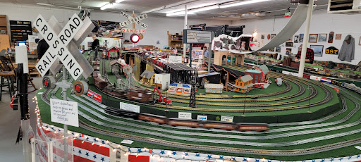 Antique Store «South Louisville Antique & Toy», reviews and photos, 4150 Blue Lick Rd # 8, Louisville, KY 40229, USA