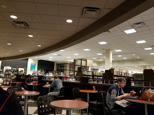 Book Store «Barnes & Noble», reviews and photos, 3120 Fairlane Dr, Allen Park, MI 48101, USA