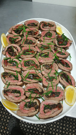 Caterer «Chow», reviews and photos, 116 W Park Ave, Elmhurst, IL 60126, USA