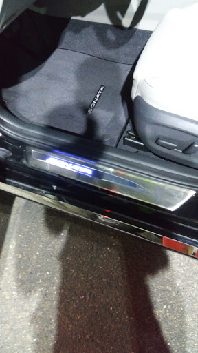 Car Dealer «Folsom Lake Hyundai», reviews and photos, 12530 Auto Mall Cir, Folsom, CA 95630, USA