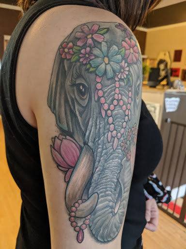 Tattoo Shop «Cap City Tattoo Co.», reviews and photos, 80 Parsons Ave, Columbus, OH 43205, USA