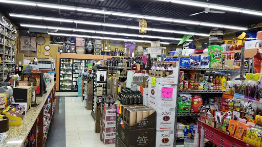 Liquor Store «Paradise Liquor», reviews and photos, 3237 Hilton Rd, Ferndale, MI 48220, USA
