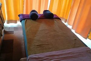 Pin Shaba Thai Massage image