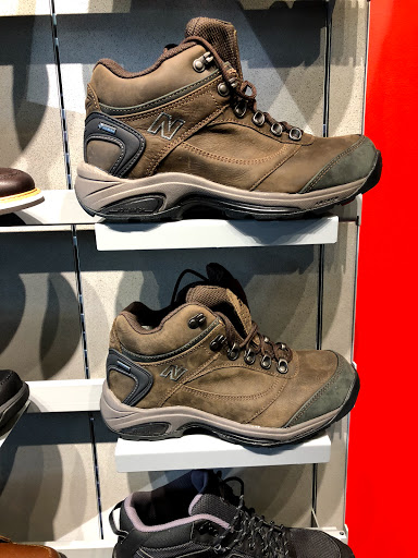 Shoe Store «New Balance», reviews and photos, 501 Evergreen Way #525, South Windsor, CT 06074, USA
