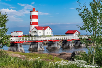 Le Gîte du Phare de Pointe-des-Monts