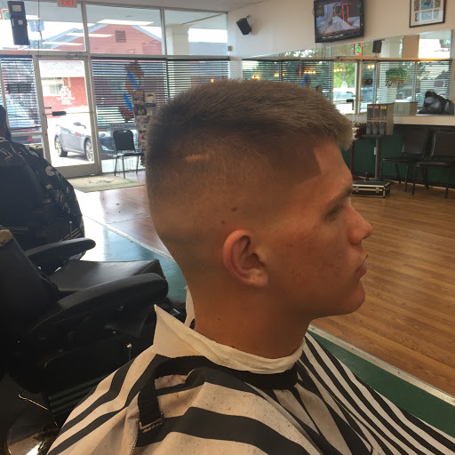 Barber Shop «Bess Cuts Barber Shop», reviews and photos, 4604 W Market St # 108, Greensboro, NC 27407, USA