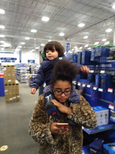 Electronics Store «Best Buy», reviews and photos, 100 Hawley Ln, Trumbull, CT 06611, USA