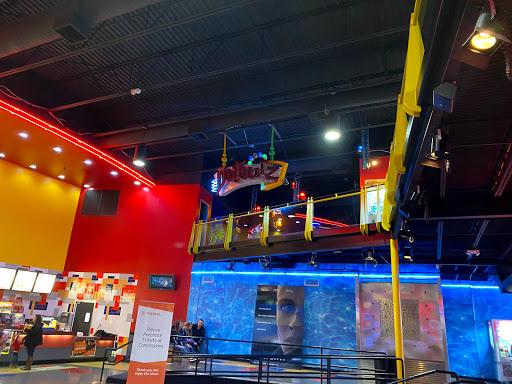 Movie Theater «Regal Cinemas Spotlight 14», reviews and photos, 1100 N Interstate Dr, Norman, OK 73072, USA