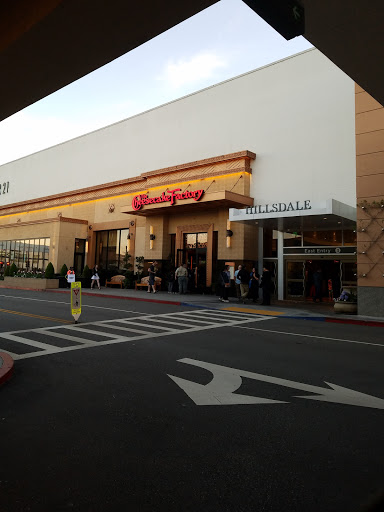 Shopping Mall «Hillsdale Shopping Center», reviews and photos, 60 E 31st Ave, San Mateo, CA 94403, USA