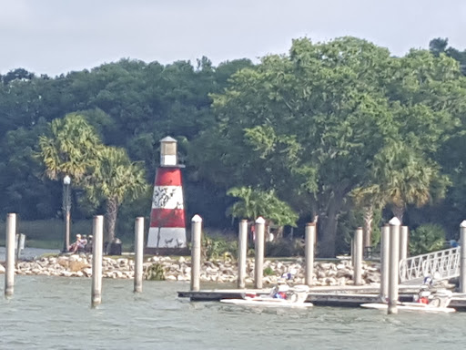 Park «Gilbert Park», reviews and photos, 310 S Tremain St, Mt Dora, FL 32757, USA