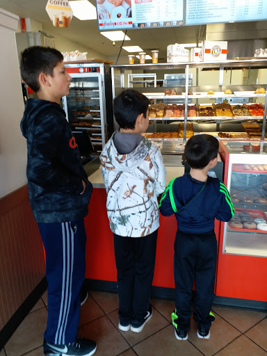 Donut Shop «Shipley Do-Nuts», reviews and photos, 1500 W Hebron Pkwy #100, Carrollton, TX 75010, USA