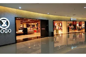 SOGO Dept Store Big Mall image
