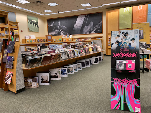 Barnes & Noble image