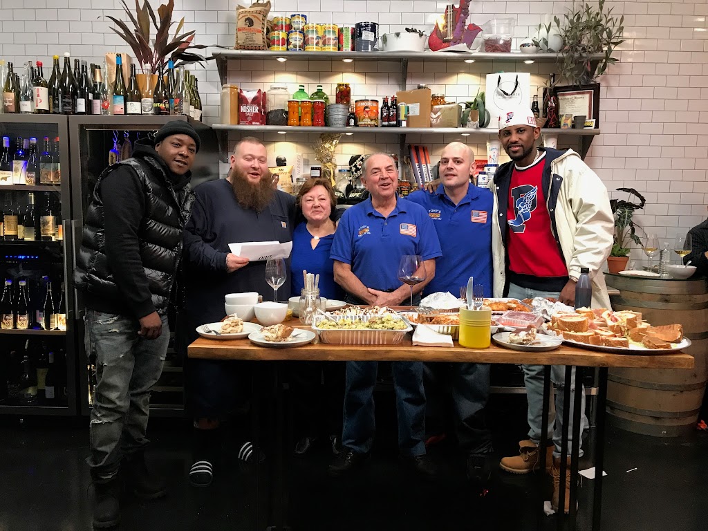 Tony's Beechhurst Deli 11357