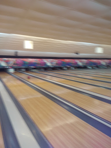 Bowling Alley «Wallingford Bowl», reviews and photos, 980 N Colony Rd, Wallingford, CT 06492, USA