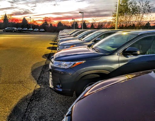 Car Repair and Maintenance «Burnsville Toyota Service & Parts», reviews and photos, 14800 Burnhaven Dr, Burnsville, MN 55306, USA