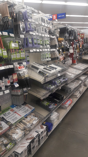 Hardware Store «Harbor Freight Tools», reviews and photos, 270 Peninsula Blvd, Hempstead, NY 11550, USA