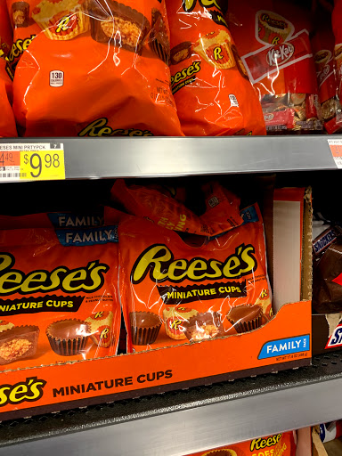 Optician «Walmart Vision & Glasses», reviews and photos, 301 Falls Blvd, Quincy, MA 02169, USA