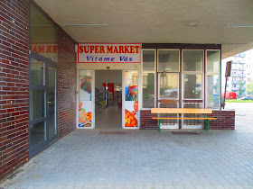 Super Market Robinson