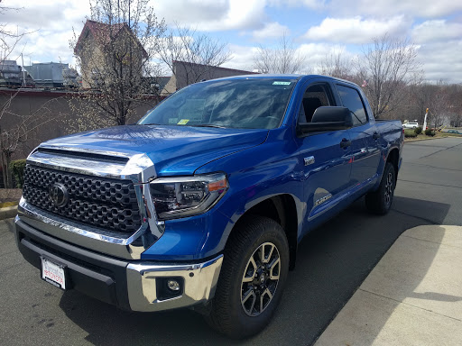 Toyota Dealer «Warrenton Toyota», reviews and photos, 6449 Lee Hwy, Warrenton, VA 20187, USA