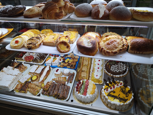 Pastelería Royal O Carballiño en O Carballiño, Ourense