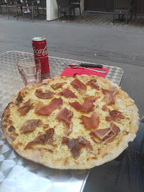Plats et boissons du Pizzeria L'ile aux pizzas - Tours - n°18