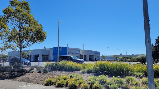 Honda Dealer «Marin Honda», reviews and photos, 2 Shoreline Pkwy, San Rafael, CA 94901, USA