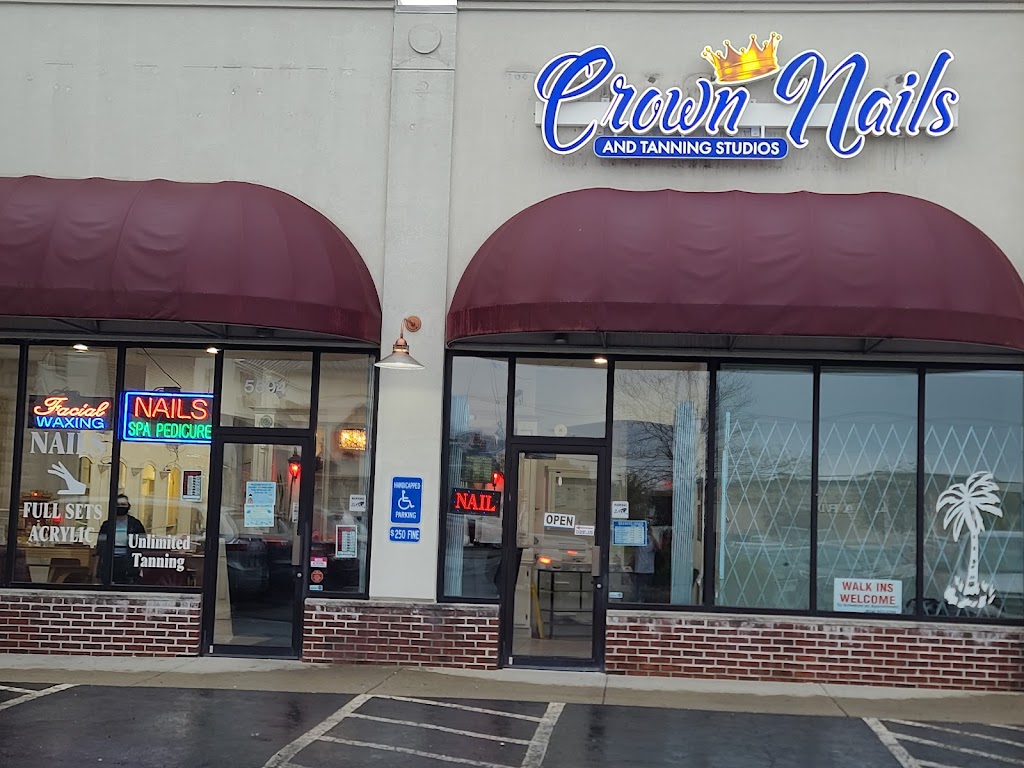 Crown nails 43119