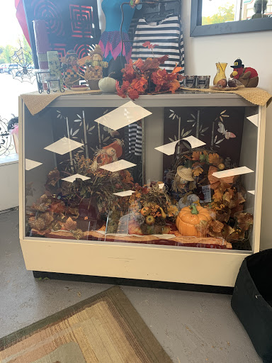 Thrift Store «Grace Centers of Hope», reviews and photos, 43584 Van Dyke, Sterling Heights, MI 48314, USA