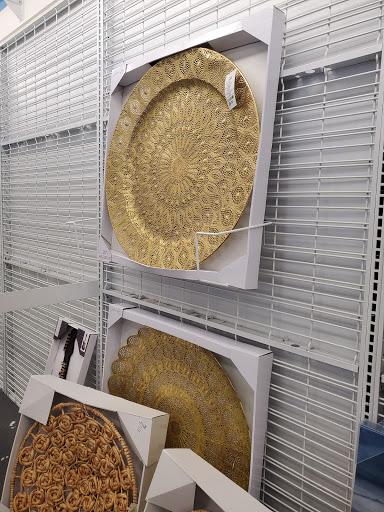 Clothing Store «Ross Dress for Less», reviews and photos, 8540 Fourwinds Dr, Windcrest, TX 78239, USA