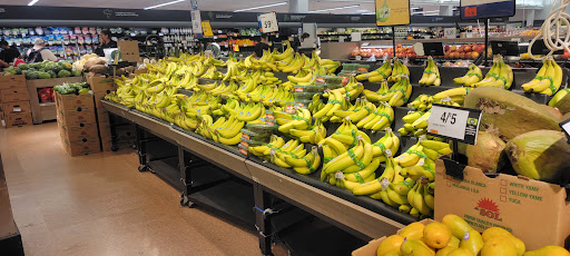 Grocery Store «Stop & Shop», reviews and photos, 653 Hillside Avenue, New Hyde Park, NY 11040, USA