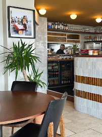 Atmosphère du Restaurant Le Cabanon de Sausset à Sausset-les-Pins - n°17