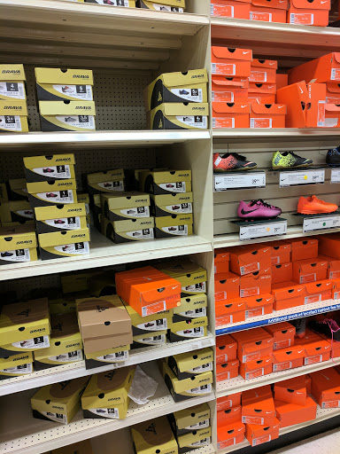 Sporting Goods Store «Academy Sports + Outdoors», reviews and photos, 8843 Veterans Memorial Blvd, Metairie, LA 70003, USA