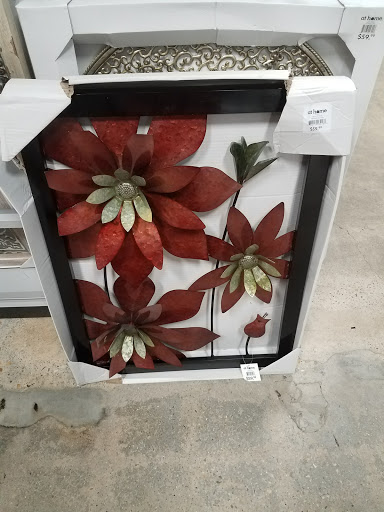 Shopping Mall «Riverdale Plaza Shopping Center», reviews and photos, 1044 W Mercury Blvd, Hampton, VA 23666, USA