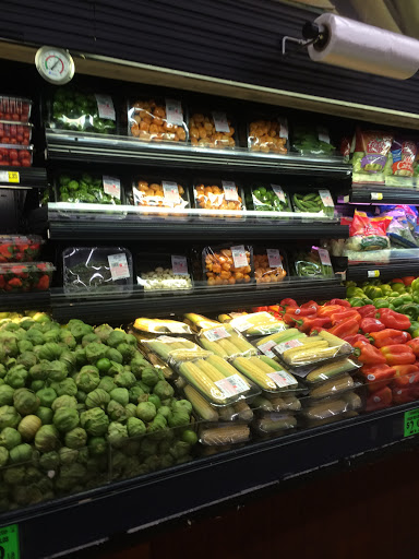 Supermarket «Compare Foods», reviews and photos, 4300 N Tryon St, Charlotte, NC 28213, USA