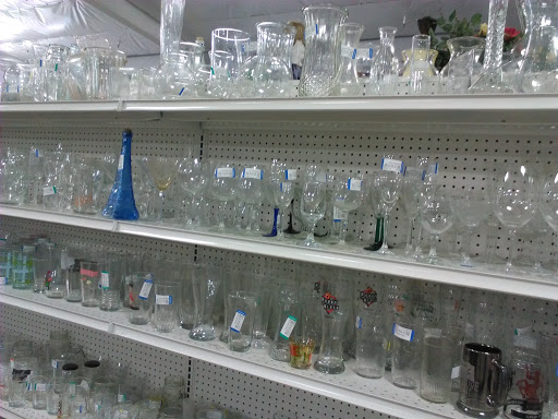 Thrift Store «Goodwill of Silicon Valley», reviews and photos, 311 W Calaveras Blvd, Milpitas, CA 95035, USA