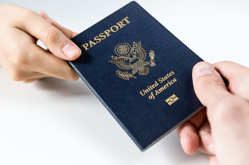 Places to make passports urgently in San Diego