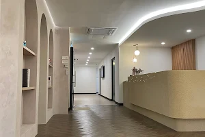 Klinik Pergigian Dentalane Sierra, Puchong image