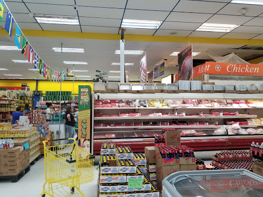 Supermarket «Quadro Supermarket», reviews and photos, 8401 N Armenia Ave, Tampa, FL 33604, USA