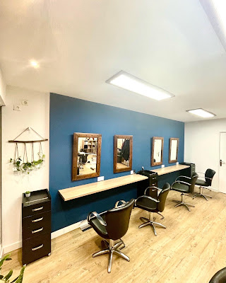 Lucie Pham hairstyling à Saint-Cyprien