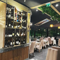 Atmosphère du Restaurant marocain La Tajine d'Or à Joinville-le-Pont - n°19