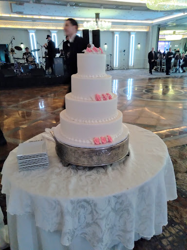 Caterer «Marina del Rey Caterers», reviews and photos, 1 Marina Dr, Bronx, NY 10465, USA