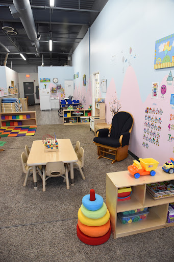 Day Care Center «Little Bird Daycare», reviews and photos, 7524 W 103rd St, Bridgeview, IL 60455, USA