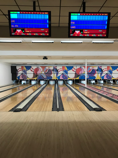 Bowling Alley «All Star Lanes», reviews and photos, 257 Ladd Rd, Walled Lake, MI 48390, USA