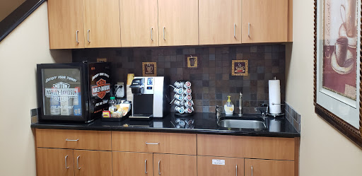 Car Repair and Maintenance «Lacey Collision Center», reviews and photos, 1215 Carpenter Rd SE, Lacey, WA 98503, USA