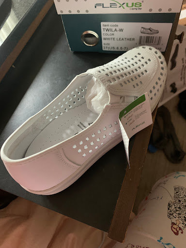 Orthopedic Shoe Store «Eric Comfort Shoes Inc», reviews and photos, 426 Hillside Avenue, Williston Park, NY 11596, USA