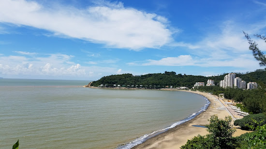 Hac Sa Beach