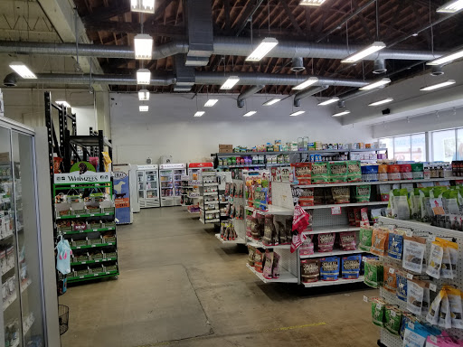 Pet Supply Store «Centinela Feed & Pet Supplies», reviews and photos, 11055 W Pico Blvd, Los Angeles, CA 90064, USA